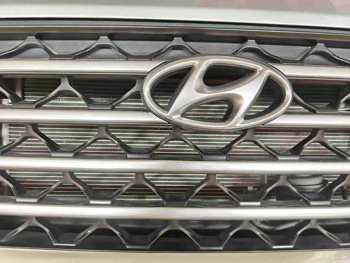 Tucson 2.4 GDI -  4WD mid trim 2019 197k run 10