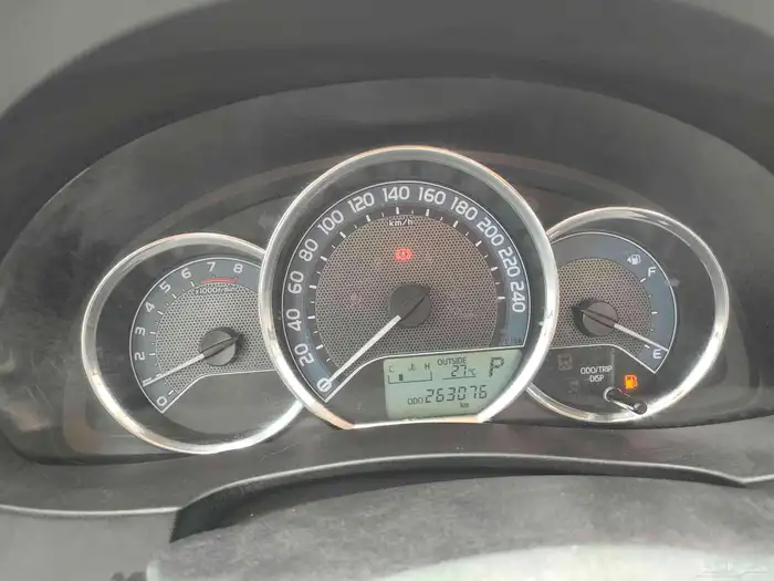 تويوتا كورولا 2016 7