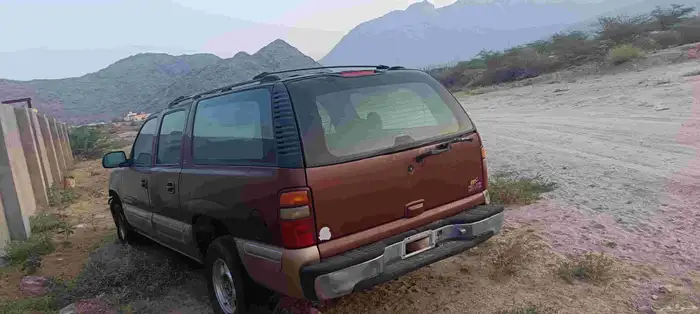 اعرض لكم جيمس موديل 2000 نظيفه ولا فيها شيء الا تكتيم فيها 3