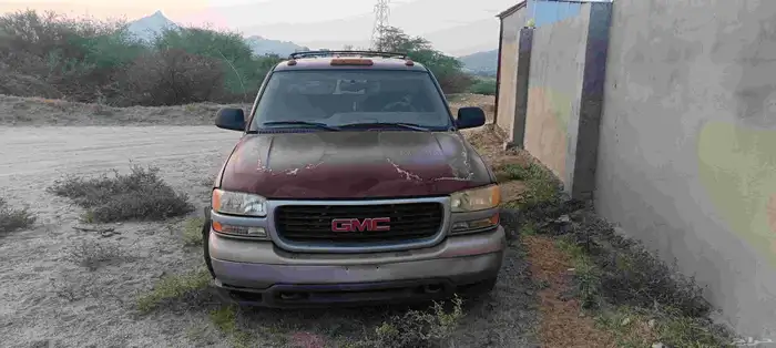 اعرض لكم جيمس موديل 2000 نظيفه ولا فيها شيء الا تكتيم فيها 0