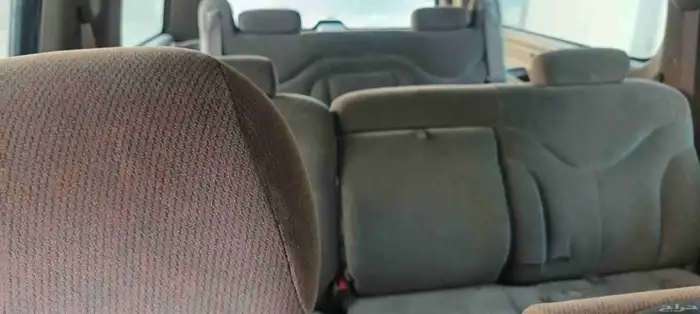 اعرض لكم جيمس موديل 2000 نظيفه ولا فيها شيء الا تكتيم فيها 5