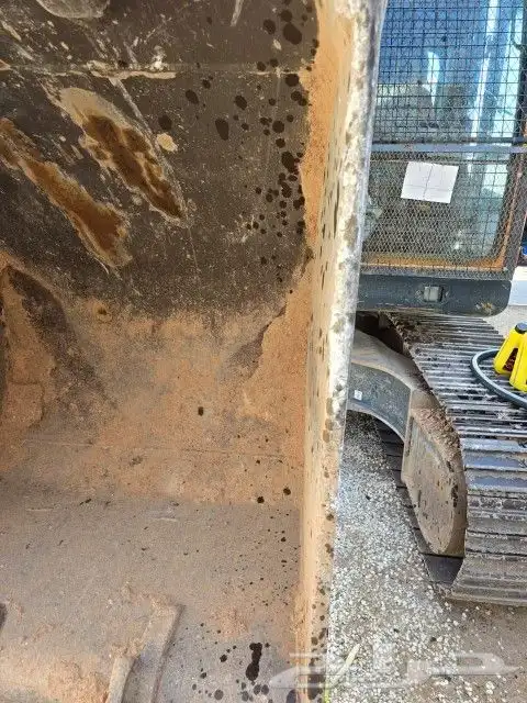 باكيت امريكي شركة(case) مقاس 110 للبيع نظيف للتواصل واتس اب 1