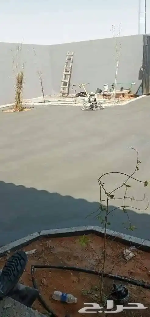 I am a Pakistani worker specializing in interlock paving at 12