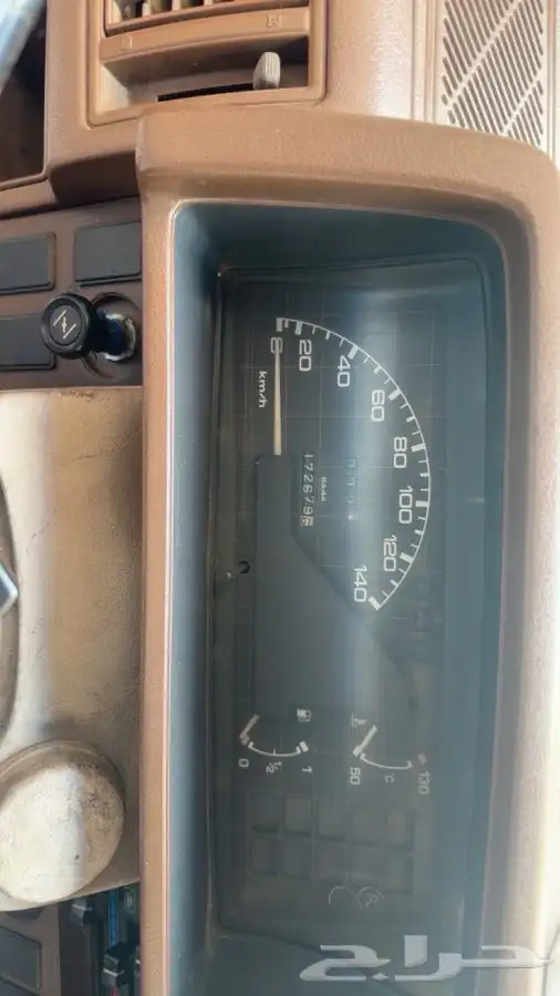 باص موديل 1985 مازدا 3