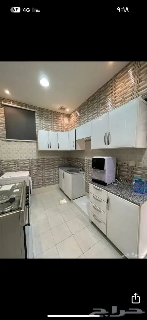 للايجار شقة علوية عوايل بحي الجزيرة 4