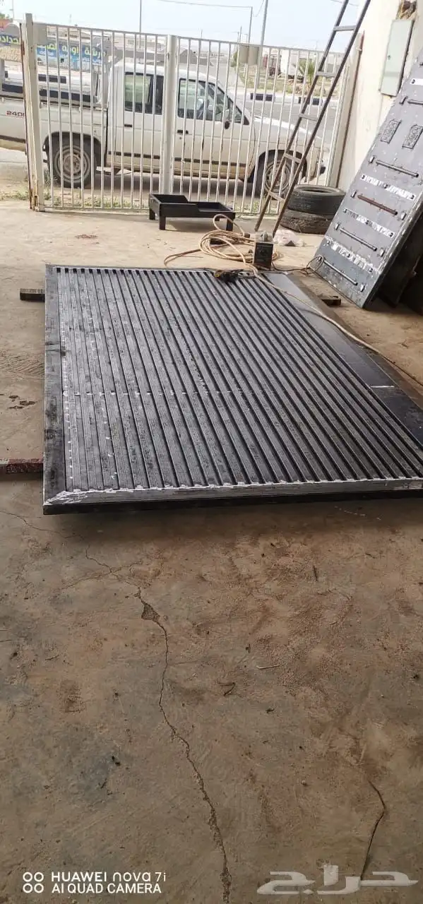 ورشه لجميع اعمال الحدادة 5