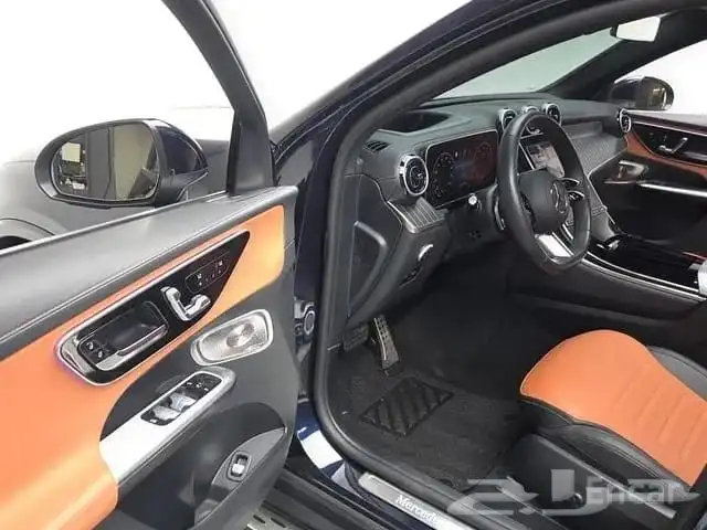 مرسيدس  ي إل سي Benz GLC300 2024 5