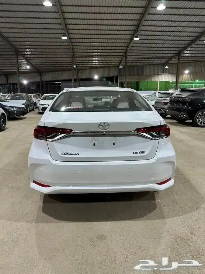تويوتا كورولا XLI 2.0 طيس بنزين 2025 2