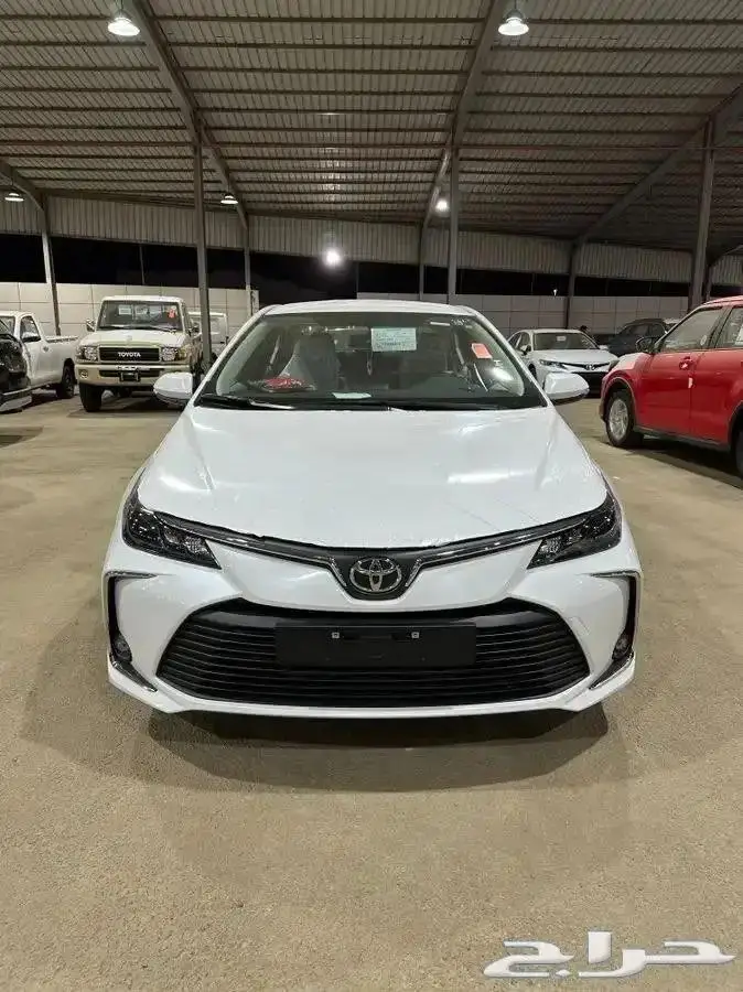 تويوتا كورولا XLI 2.0 طيس بنزين 2025 1