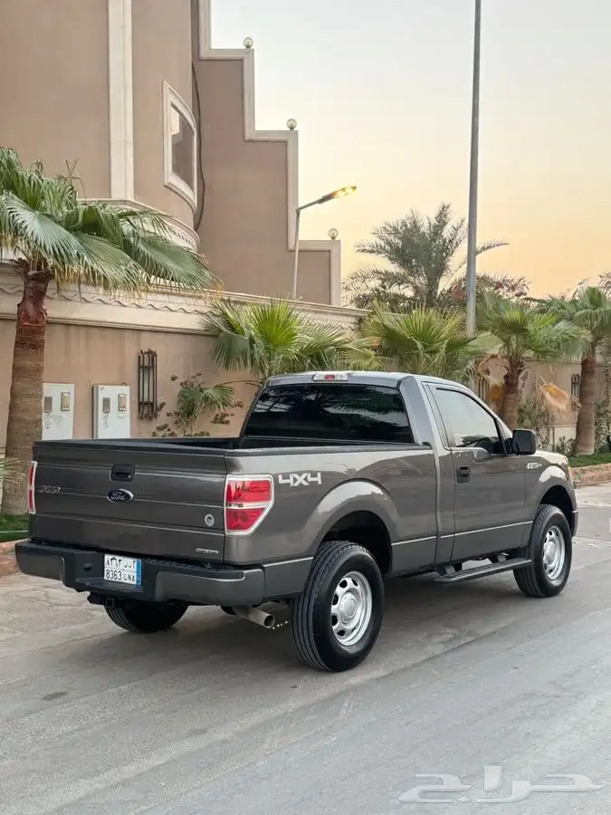 فورد اف 150دبل v8مديل 2013 3