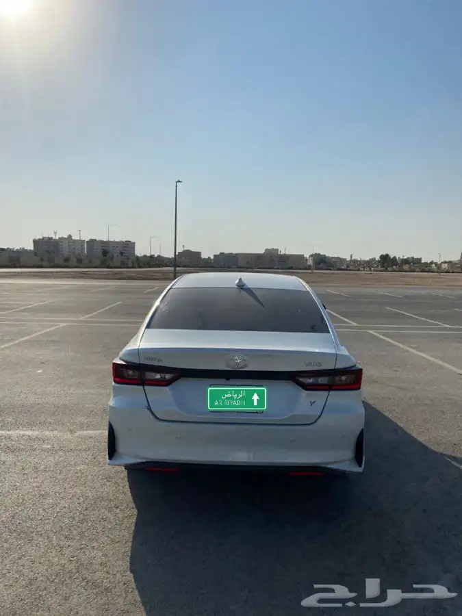 ياريس ممشى قليل 8000 فقط 7