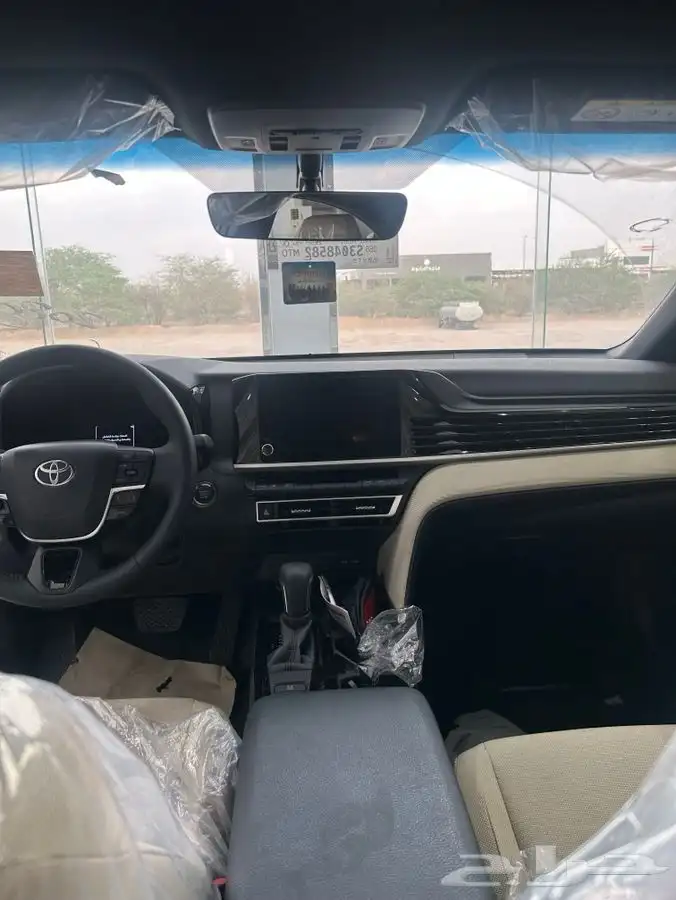 كامري نص فل 2025 17