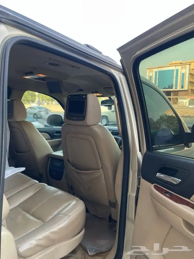 للبيع سوبربان 2008 LTZ سعودي دبل نظيف 12