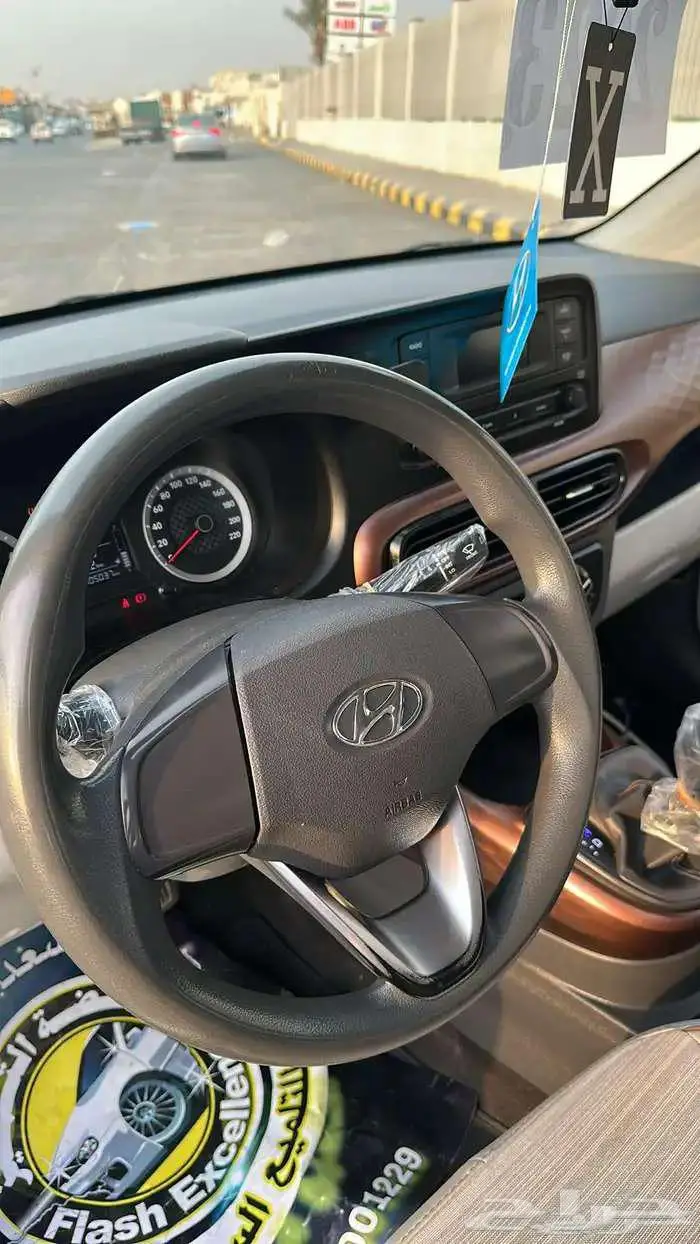 هونداي i10 2023 12