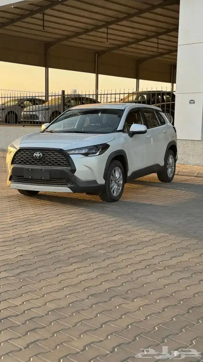 تويوتا كروس نص فل 2024 11