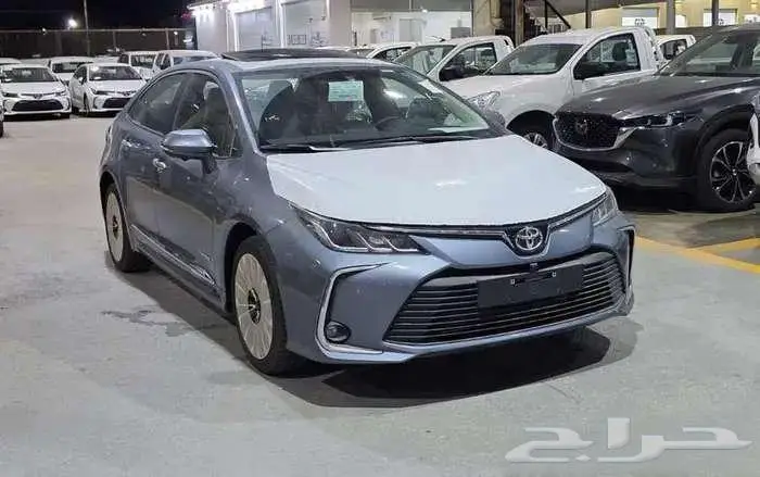 كورلا 2024 اكس ال اي فتحة سقف للبيع كاش او تقسيط 1