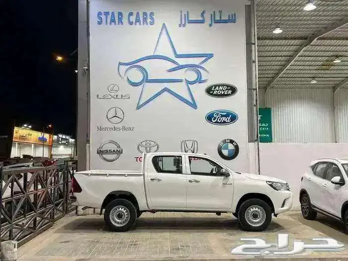 هايلوكس DLX سلق غمارتين م2.4 دبل ديزل تماتيك بريمي 2025 9