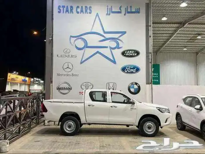 هايلوكس DLX سلق غمارتين م2.4 دبل ديزل تماتيك بريمي 2025 3