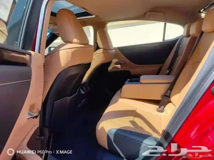 لكزس ES250 AA بنزين احمر لوحات 2023 4