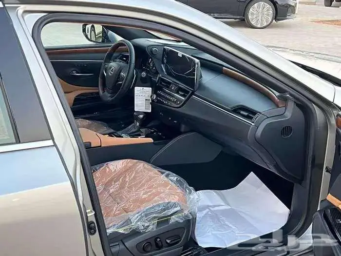 لكزس CC ES350 نص فل بروجكتور 2025 كاش واقساط 4