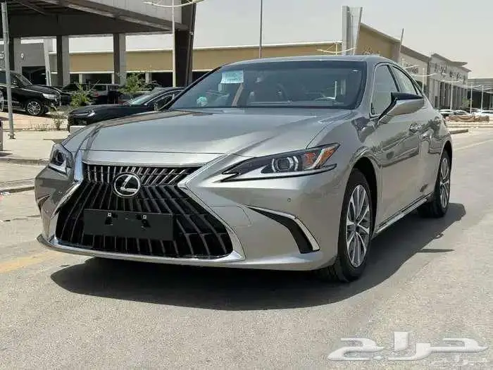 لكزس ES 250 AA بريمي 2025 كاش واقساط 1