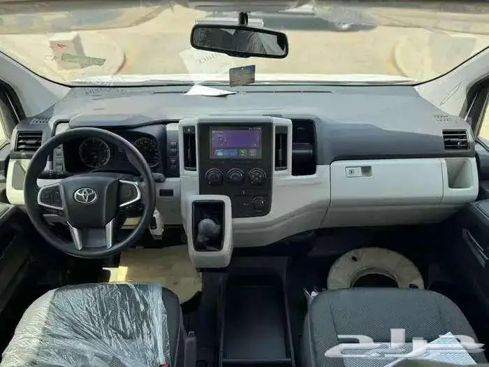 تويوتا هايس 13 راكب - ديزل -قير عادي وتماتيك -2026 10