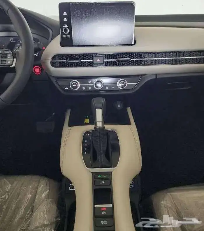 هوندا ZRV - LX 2024 عرض خاص للكاش والاقساط 3