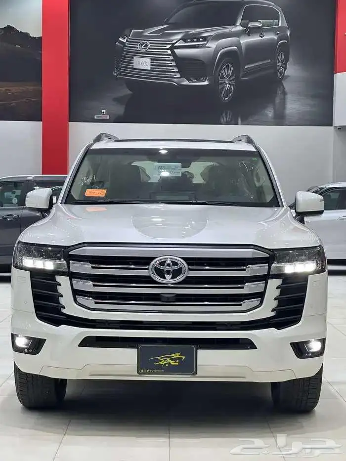 لاندكروزر L2 GXR بنزين 2025 اصفار سعودي كاش وتقيسط 0