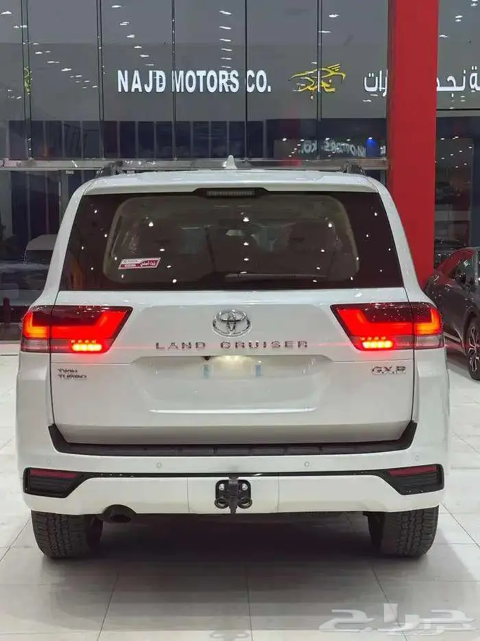 لاندكروزر L2 GXR بنزين 2025 اصفار سعودي كاش وتقيسط 2
