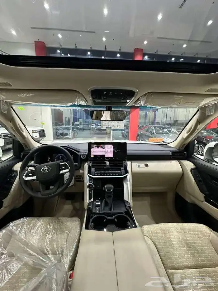 لاندكروزر L2 GXR بنزين 2025 اصفار سعودي كاش وتقيسط 5