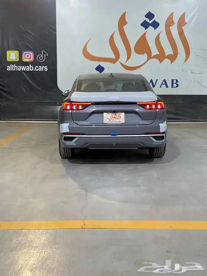 فورد تورس امبيانتي 2025 كاش-تقسيط لدى الثواب 4