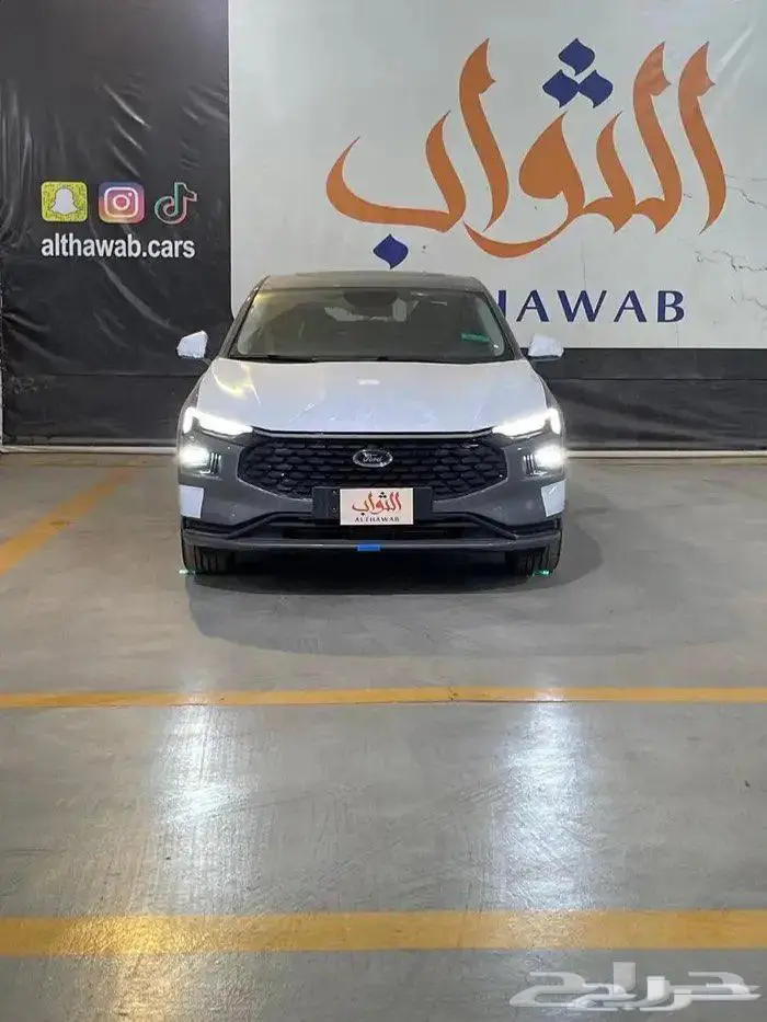 فورد تورس امبيانتي 2025 كاش-تقسيط لدى الثواب 7