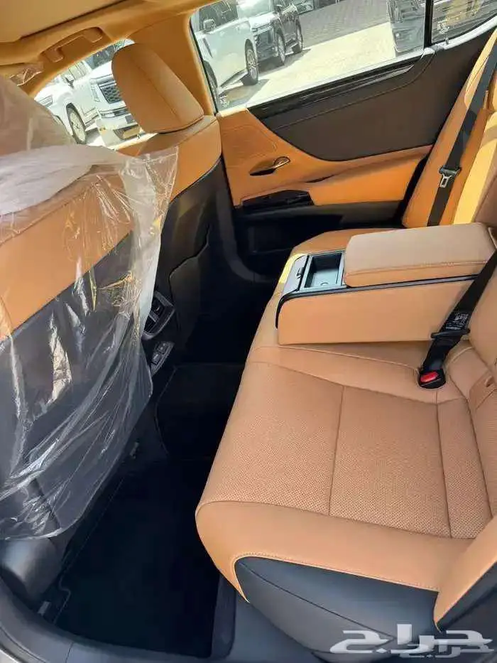لكزس ES 250 AA بريمي 2025 كاش واقساط 9