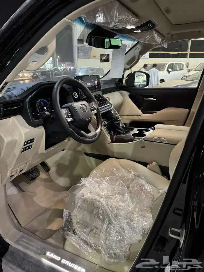 تويوتا-لاندكروزر -GXRL4-بنزين -2025-سعودى -بطاقه-كاش-اقساط 12