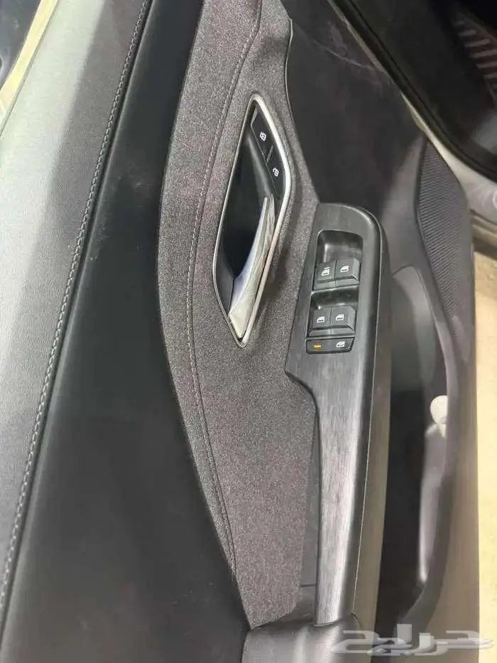 ام جي ZS استندر بنزين فضي 2025 6