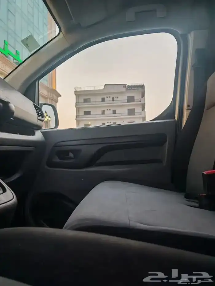 فان باص بيجو ديزل موديل 2018 29