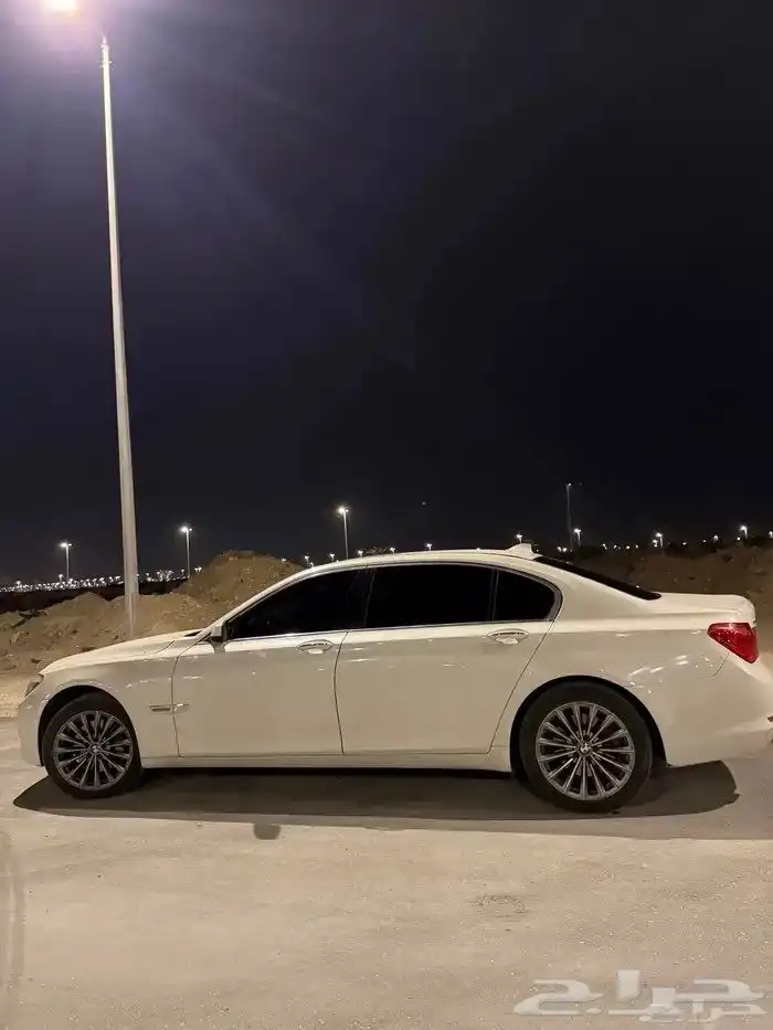 بي ام 2010 2