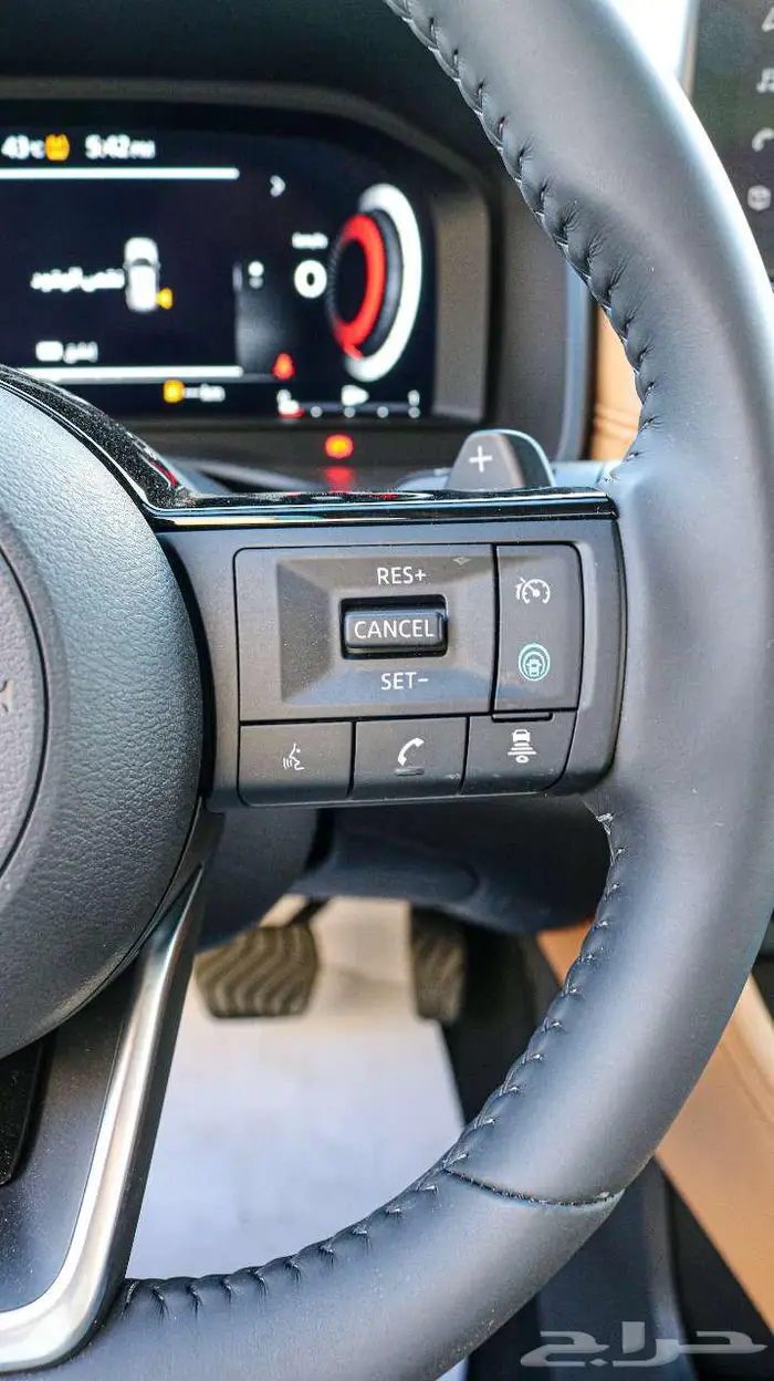 نيسان اكس تريل فل كامل ونص فل موديل 25 دبل كاش واقساط 10