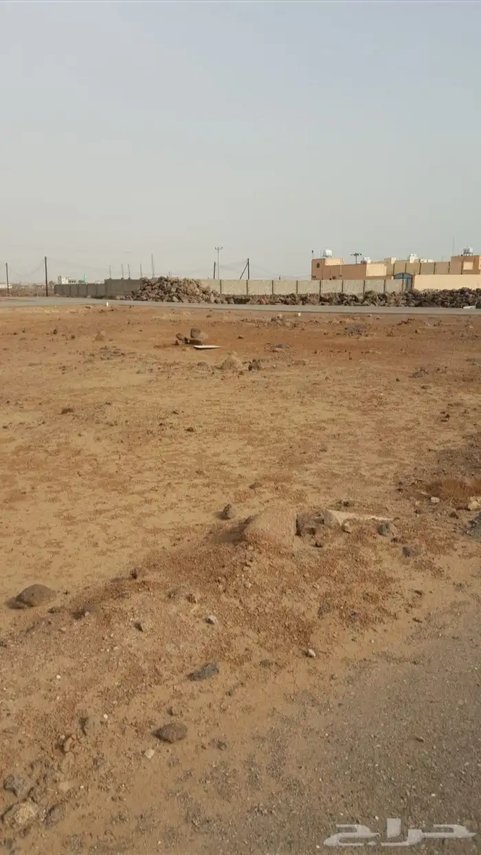 فرصه استثمارية ارض للبيع بالقرب من شاطي الحريضة 0