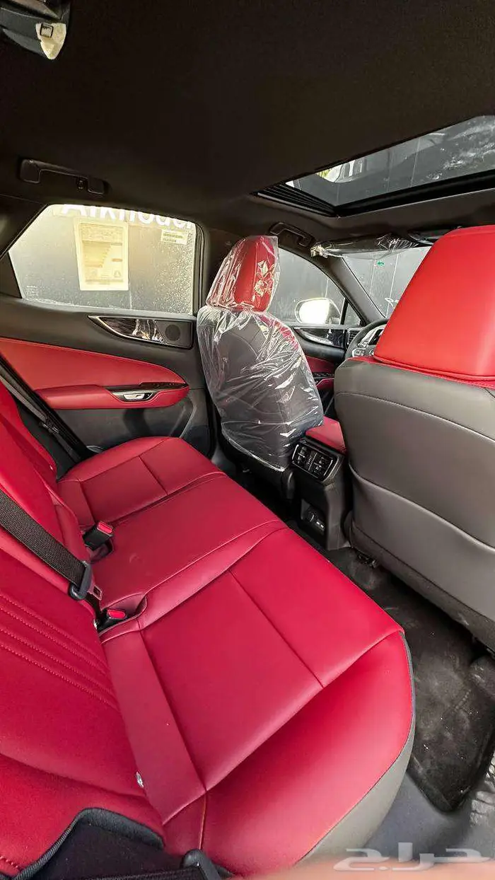 لكزس NX 350 بنزين فئة AA موديل 2025 لدى شركة الخضر 10