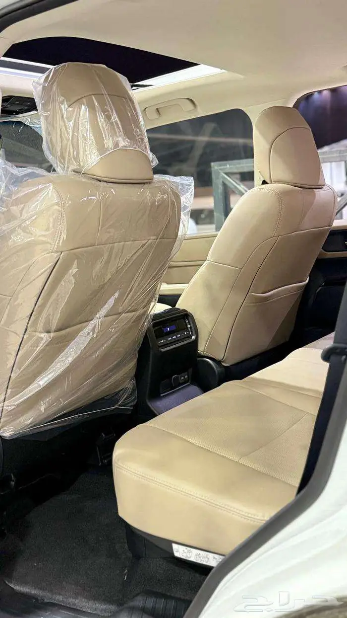 برادو TXL2 بنزين 2025 15