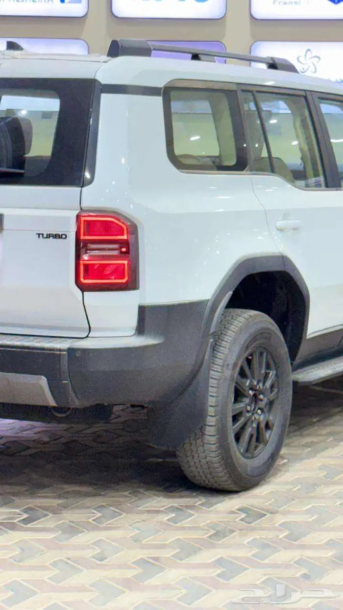 برادو TXL2 بنزين 2025 21