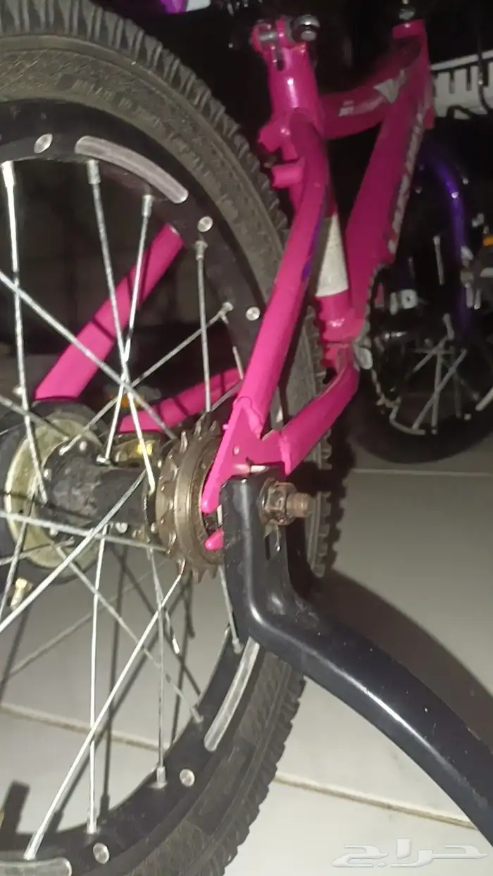 دراجة هوائية نظيفة بس جنزير انقطع للبيع مستعجل الموقع مكة م 0