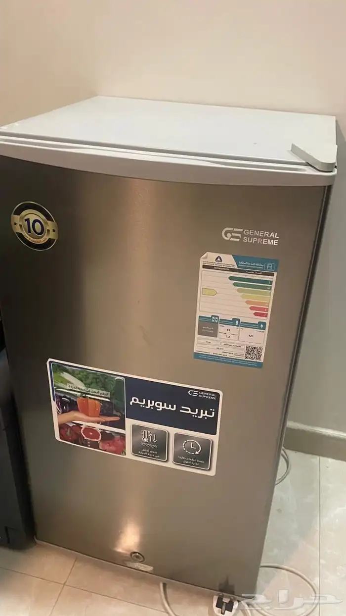 مكاتب وملحقاتها للبيع 6