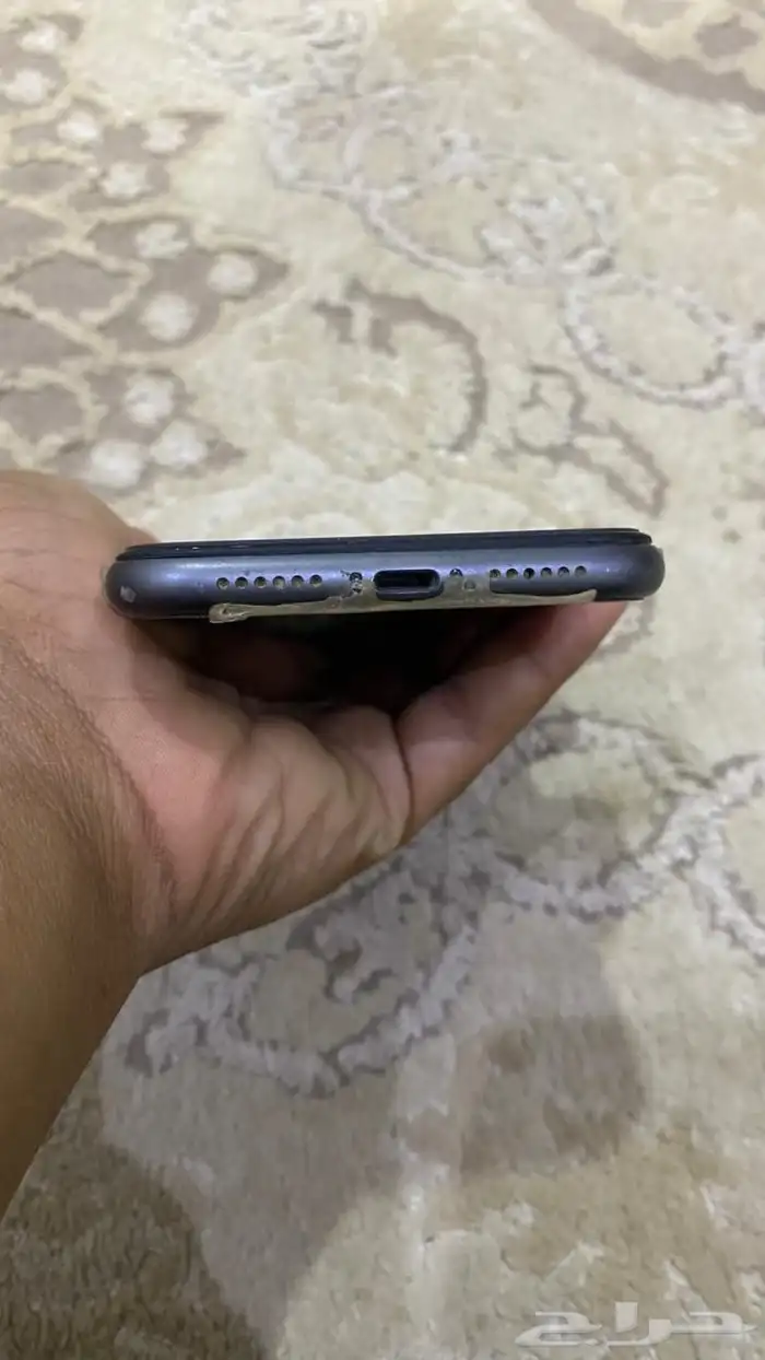 جوال آيفون 11مغيره شاشه عليه ظمآن 6اشهور ومركب له بكج كامل 4
