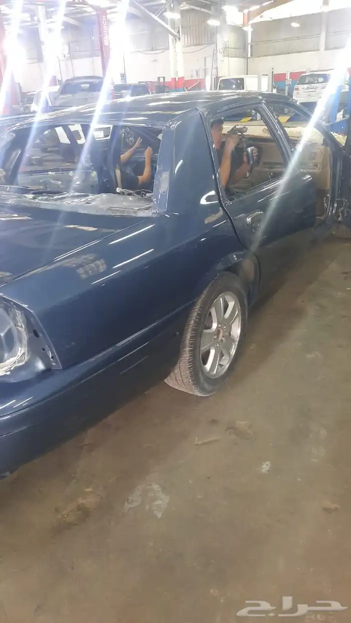 فورد كروان فكتوريا 2011 سعودي ماشي 124 الف للبيع 2