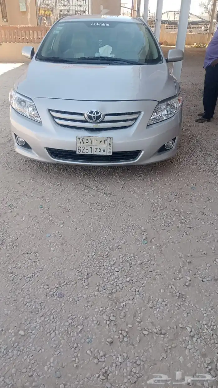 للبيع تويوتا كورولا 2009 1