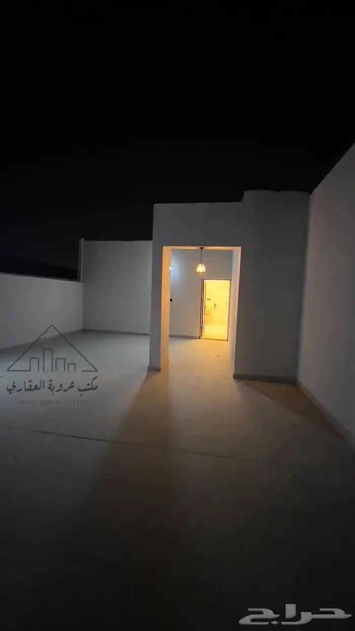 للبيع ملحق تمليك حي الحمراء تبوك 11