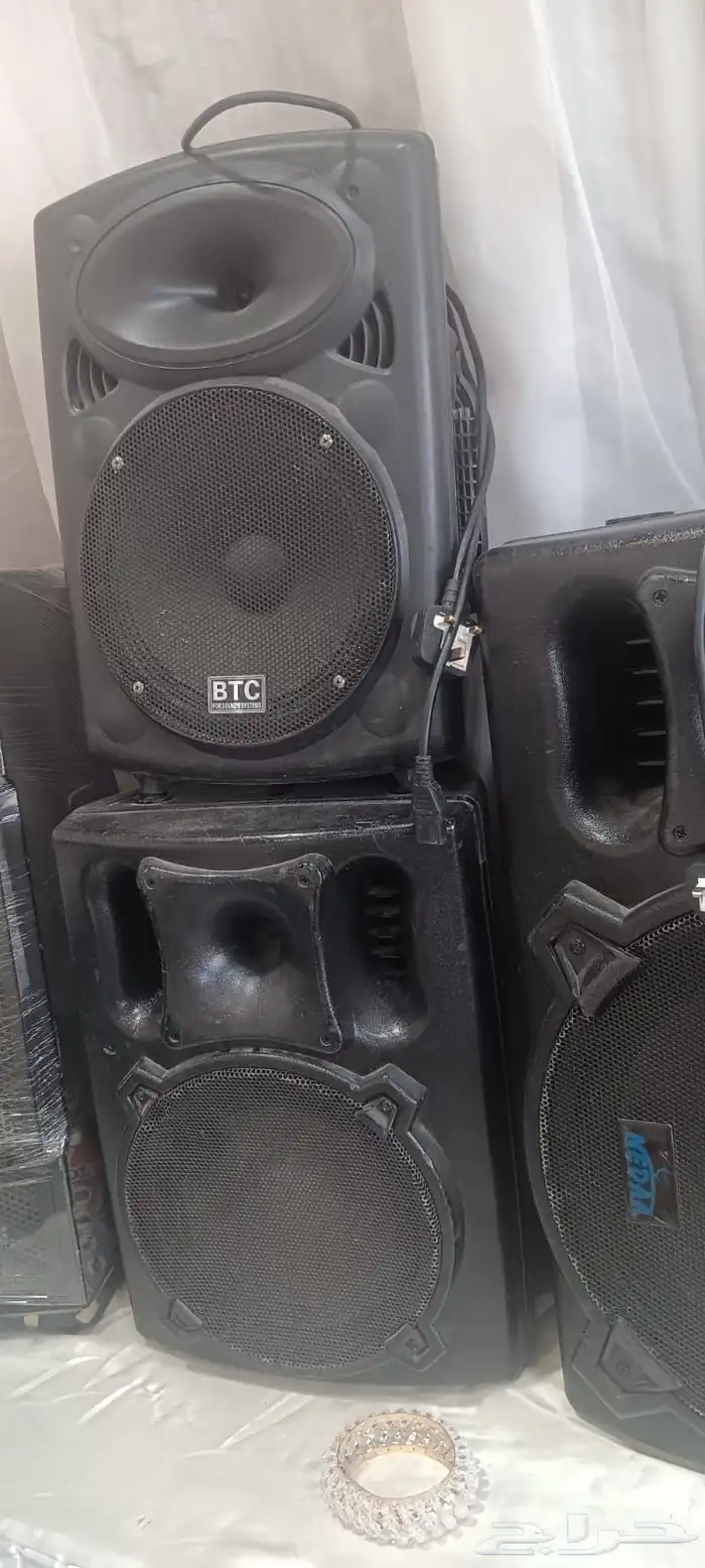 ايجار سماعات للحفلات وبروجكترات 11