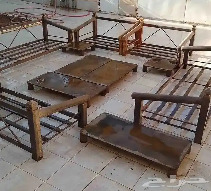 كراسي و طاولات حديد 1